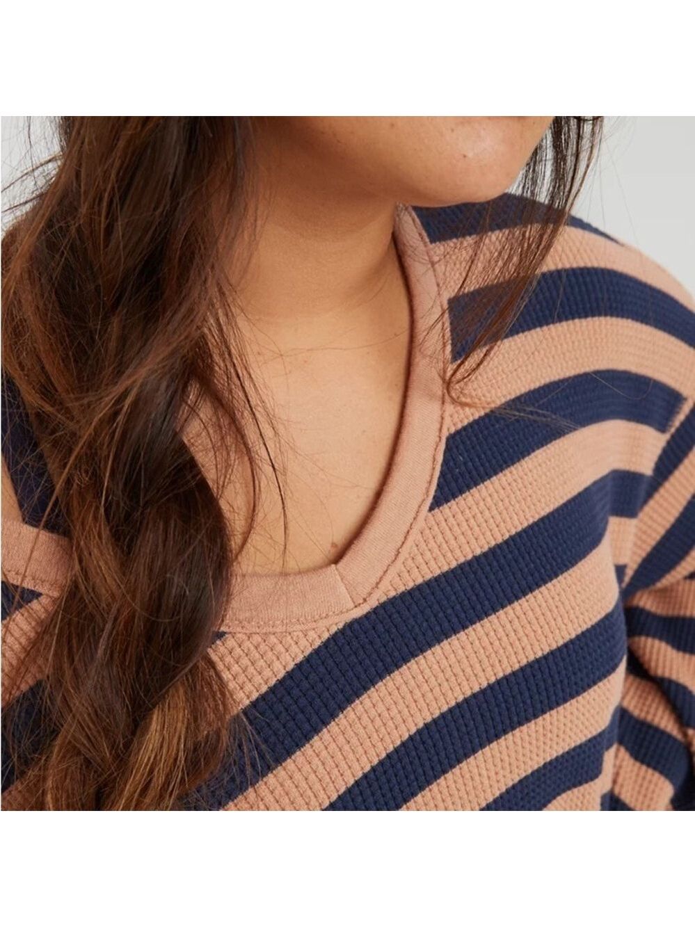 NWT OFFLINE By Aerie Wow! Waffle Oversized T-Shirt Striped V-Neck Tan Sweater S - Picture 5 of 16